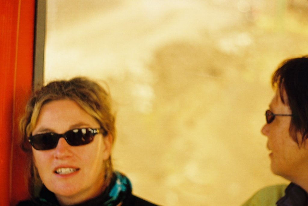f1010010.jpg